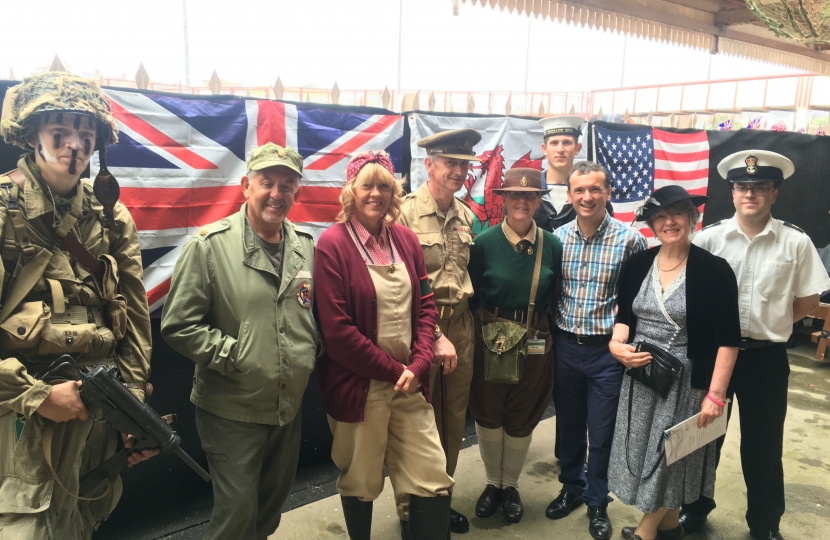 Crowds brave the weather to enjoy authentic Barry At War Weekend