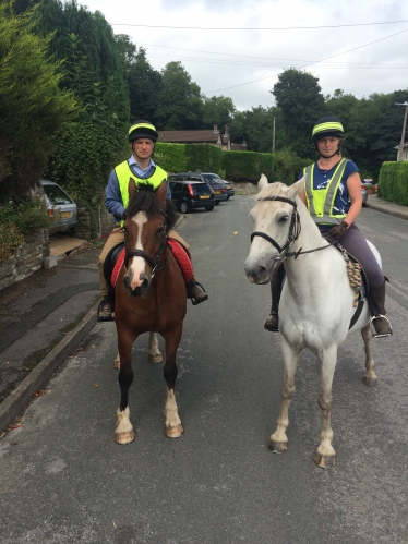 Alun Cairns riding with Ulrike Smalley 