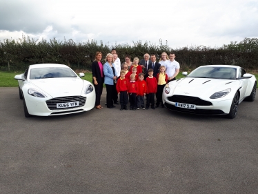 Alun Cairns joins Aston Martin to promote careers in STEM to St Athan pupils