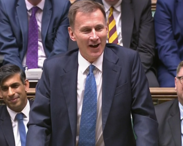 Image of the chancellor speaking in house of commons